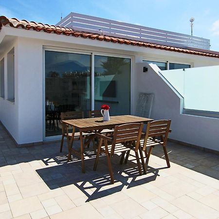 Phaedrus Living: Seaside Modern Flat Lighthouse 63 Apartamento Pafos Exterior foto