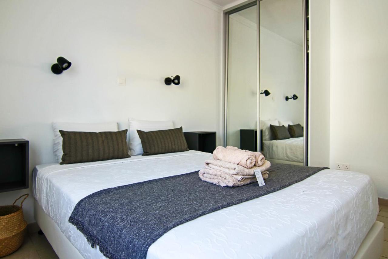 Phaedrus Living: Seaside Modern Flat Lighthouse 63 Apartamento Pafos Exterior foto